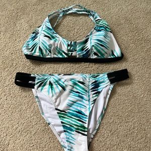 CUPSHE bikini swimsuit